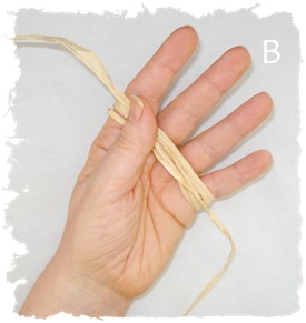 How To Make A Bow: Raffia Bow