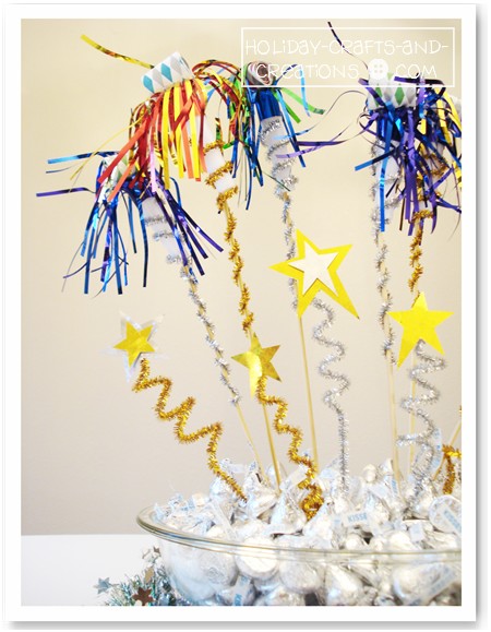 NEW YEARS EVE PARTY IDEAS: Noise Maker Centerpiece